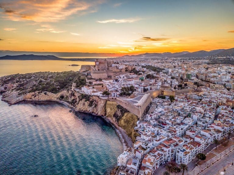 I Jornada Turismo Plus 2022. Retos del negocio turístico en Ibiza y Formentera